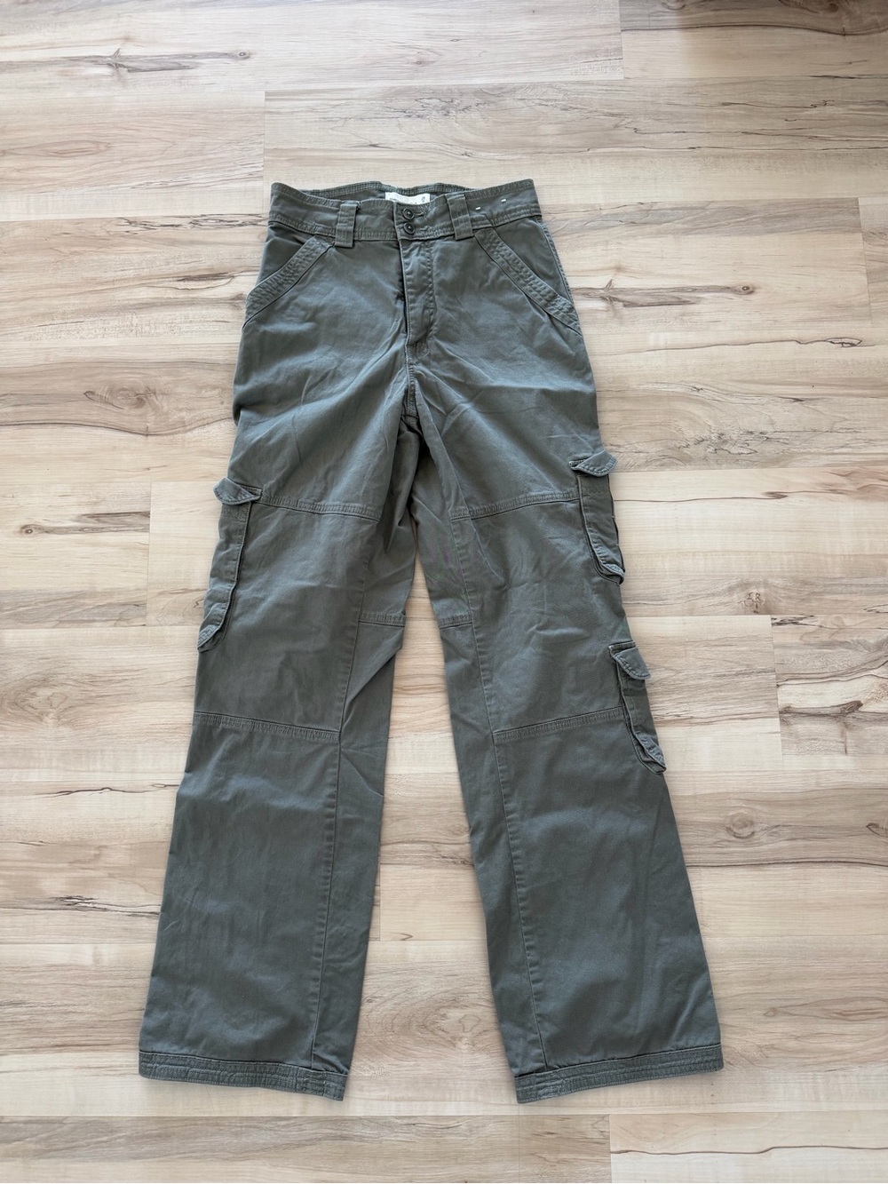 Abercrombie & Fitch Olive Green Cargo Pants